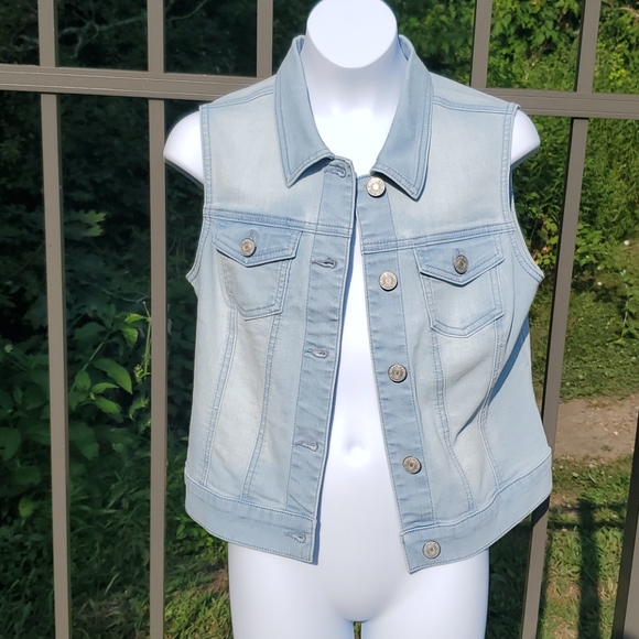 Wax Jean Light Blue Washed Denim Vest 